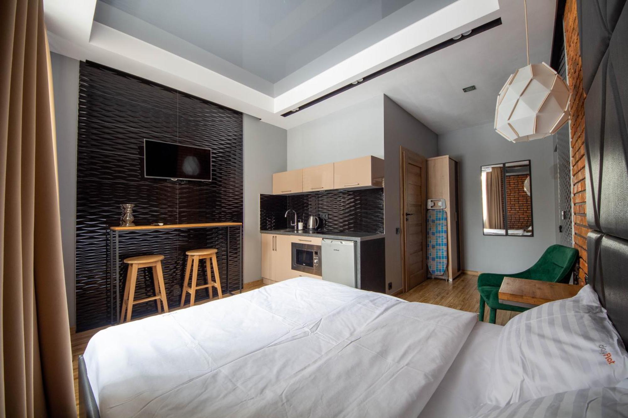 Apartment Cheap